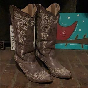 Corral “wedding boot”